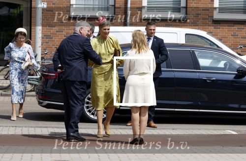 Schevenigen 23 juni 2023
Hare Majesteit Koningin Maxima bezocht het erfgoedpark Loosduinen in Den Haag.
Oa burgemeetser jan v Zanen was daarbij aanwezig.