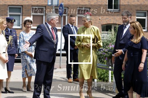 Schevenigen 23 juni 2023
Hare Majesteit Koningin Maxima bezocht het erfgoedpark Loosduinen in Den Haag.
Oa burgemeetser jan v Zanen was daarbij aanwezig.