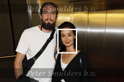 Amsterdam 19 juli 2023
Premiere Oppenheimer in Pathe Arena.
Jennifer de Jong met man