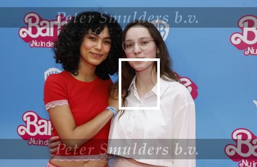 Amsterdam 18 juli 2023
Premiere Barbie in Tuschinski. Julia Tan met vriendin