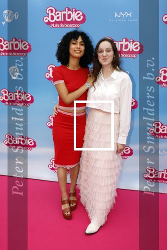 Amsterdam 18 juli 2023
Premiere Barbie in Tuschinski. Julia Tan met vriendin