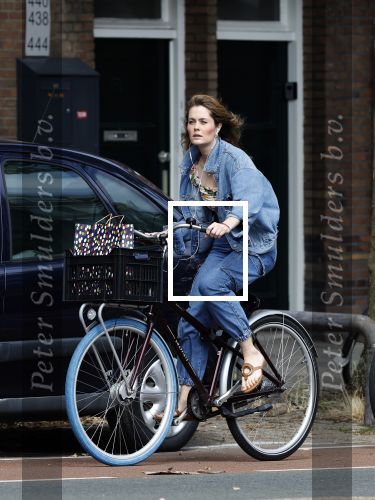 Amsterdam 15 16 en 17 juli 2023
Art Rooijakkers en zijn vriendin Karlijn Gudden wonen samen in hun nieuwe huis in Amsterdam zuid.