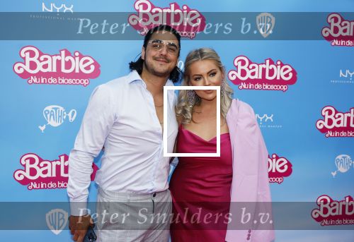 Amsterdam 18 juli 2023
Premiere Barbie in Tuschinski. Kelly Heruer met vriend Jethro Galung
