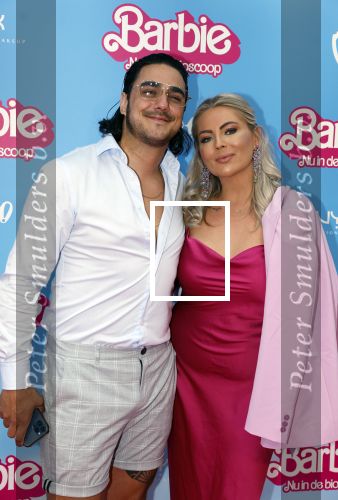 Amsterdam 18 juli 2023
Premiere Barbie in Tuschinski. Kelly Heruer met vriend Jethro Galung