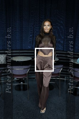 Amsterdam 4 juli 2023
Presentatie Kek Mama cover met Kim Feenstra en Maria Tailort in het Double Tree hotel.