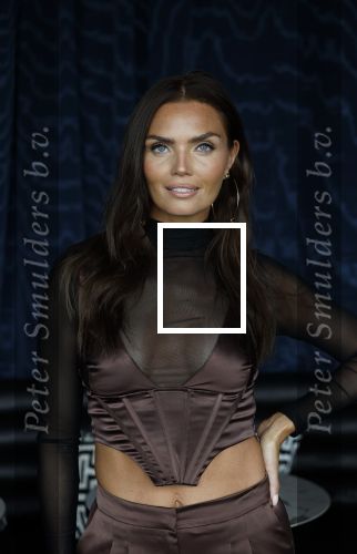 Amsterdam 4 juli 2023
Presentatie Kek Mama cover met Kim Feenstra en Maria Tailort in het Double Tree hotel.