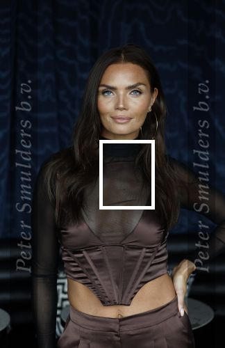 Amsterdam 4 juli 2023
Presentatie Kek Mama cover met Kim Feenstra en Maria Tailort in het Double Tree hotel.
