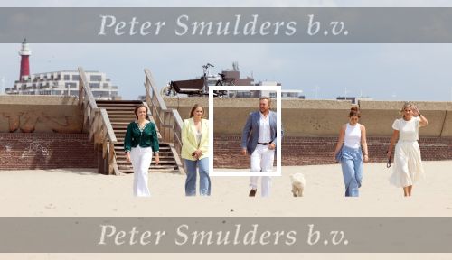 Den haag 30 juni 2023
Fotosessie op het strand Koning Willem Alexander, koningin Maxima en prinses Ariane, Prinses  Amalia en Prinses Alexia poseren tijdens de fotosessie op het strand met hond mambo.