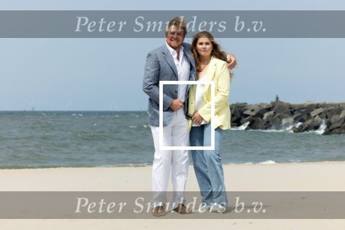 Den haag 30 juni 2023
Fotosessie op het strand Koning Willem Alexander, koningin Maxima en prinses Ariane, Prinses  Amalia en Prinses Alexia poseren tijdens de fotosessie op het strand met hond mambo.