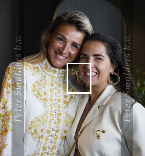 Amsterdam 4 juli 2023
Presentatie Kek Mama cover met Kim Feenstra en Maria Tailort in het Double Tree hotel.
Leslie Keijzer en  Danielle Groenwegen