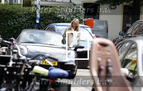 Naarden 17 juli 2023
Linda de Mol heeft afspraak met Erland Galjaard in Restaurant Vesting Lounge in Naarden Vesting.
