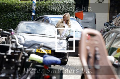 Naarden 17 juli 2023
Linda de Mol heeft afspraak met Erland Galjaard in Restaurant Vesting Lounge in Naarden Vesting.