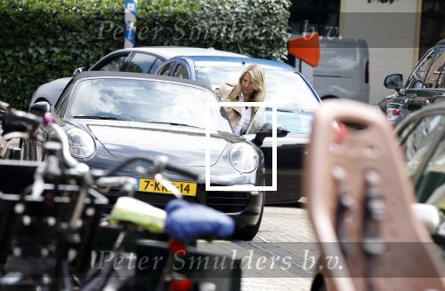 Naarden 17 juli 2023
Linda de Mol heeft afspraak met Erland Galjaard in Restaurant Vesting Lounge in Naarden Vesting.