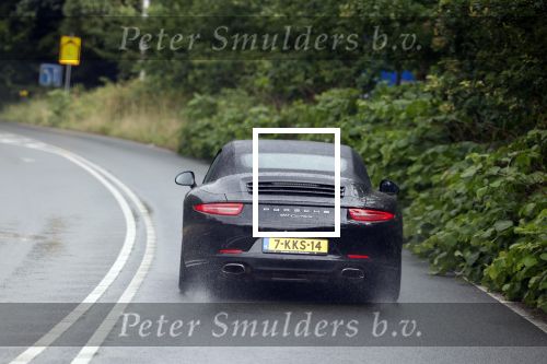 Laren 29 juni 2023
Linda de Mol rijdt in haar Porsche 911 cabrio naar het hoofdkantoor van Talpa.