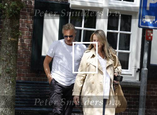 Naarden, 17 juli 2023
Linda de Mol samen met  Erland Galjaard