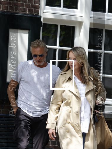 Naarden 17 juli 2023
Linda de Mol heeft afspraak met Erland Galjaard in Restaurant Vesting Lounge in Naarden Vesting.