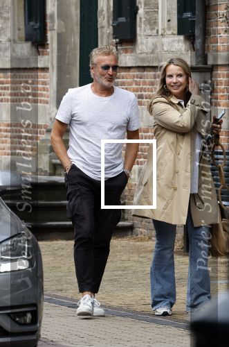 Naarden 17 juli 2023
Linda de Mol heeft afspraak met Erland Galjaard in Restaurant Vesting Lounge in Naarden Vesting.