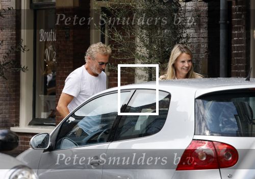 Naarden 17 juli 2023
Linda de Mol heeft afspraak met Erland Galjaard in Restaurant Vesting Lounge in Naarden Vesting.