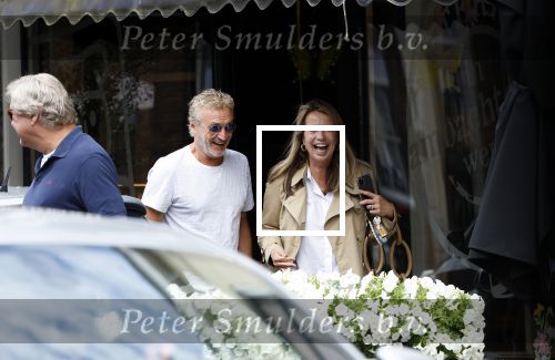 Naarden 17 juli 2023
Linda de Mol heeft afspraak met Erland Galjaard in Restaurant Vesting Lounge in Naarden Vesting.