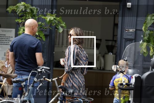 Amsterdam 18 juli 2023
Maria Tailor met haar nieuwe vriend Sander van der Meij in Amsterdam zuid