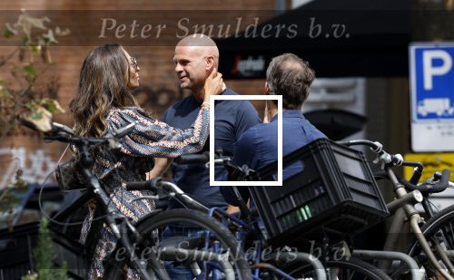 Amsterdam 18 juli 2023
Maria Tailor met haar nieuwe vriend Sander van der Meij in Amsterdam zuid