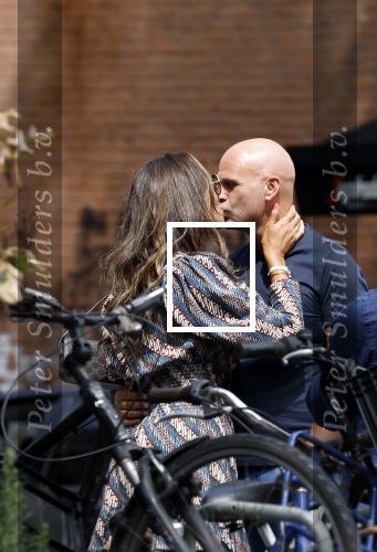 Amsterdam 18 juli 2023
Maria Tailor met haar nieuwe vriend Sander van der Meij in Amsterdam zuid