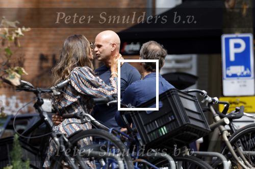 Amsterdam 18 juli 2023
Maria Tailor met haar nieuwe vriend Sander van der Meij in Amsterdam zuid