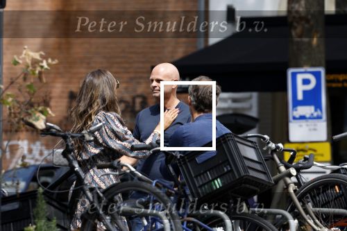 Amsterdam 18 juli 2023
Maria Tailor met haar nieuwe vriend Sander van der Meij in Amsterdam zuid