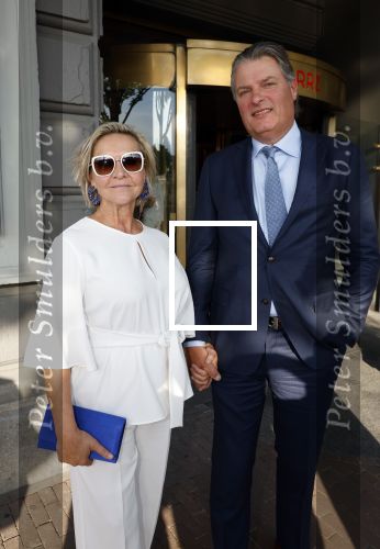Amsterdam 6 juli 2023
Amsterdamse premiere in carre van musical Les Miserables.
Mariska v Kolck met vriend