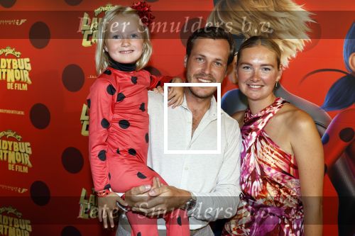 Amsterdam 25 juni 2023
Premiere Ladybug Catnoir in Pathe Arena.
Maxime Meiland en Leroy Molkenboer met dochter Claire