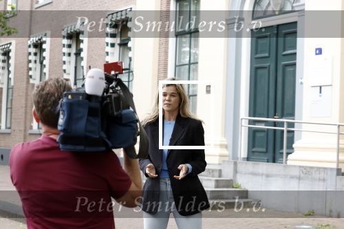 Assen 25 juli 2023
Rechtszaak Thijs Romer in de rechtbank van Assen Zijn moeder vader  Peter Romer en stiefmoeder kwamen met hem mee. Zijn advocaat is Wikke Monster. NOS Journaal