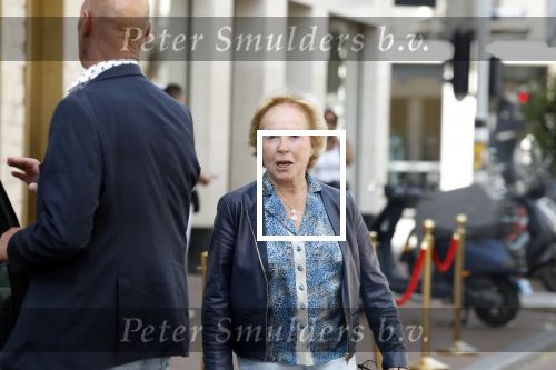 Amsterdam 11 juli 2023
Nina Brink doet boodschappen bij Cartier op de pc hooftstraat.