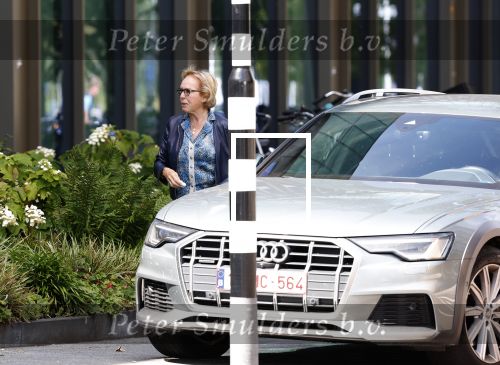 Amsterdam 11 juli 2023
Nina Brink doet boodschappen bij Cartier op de pc hooftstraat.