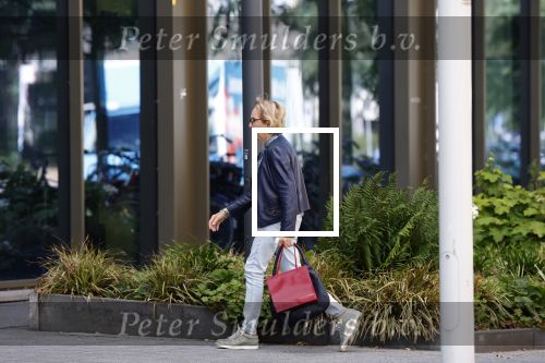 Amsterdam 11 juli 2023
Nina Brink doet boodschappen bij Cartier op de pc hooftstraat.