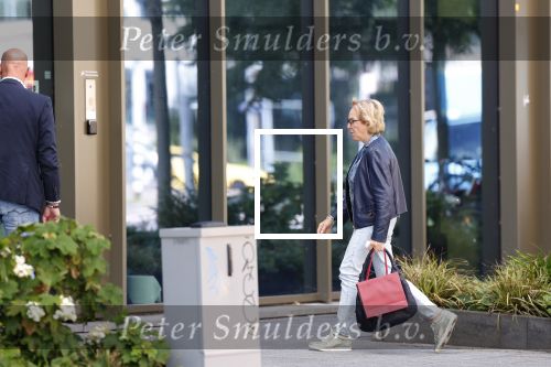 Amsterdam 11 juli 2023
Nina Brink doet boodschappen bij Cartier op de pc hooftstraat.