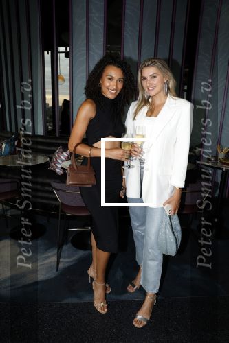 Amsterdam 29 juni 2023
Opening nieuwe rooftop bar in het Double Tree Hilton Hotel.
Ona Moody en Denise Speelman