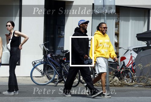 Amsterdam 18 juli 2023
Rapper Dio met een vriend in Amsterdam zuid.