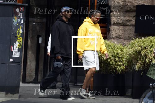 Amsterdam 18 juli 2023
Rapper Dio met een vriend in Amsterdam zuid.