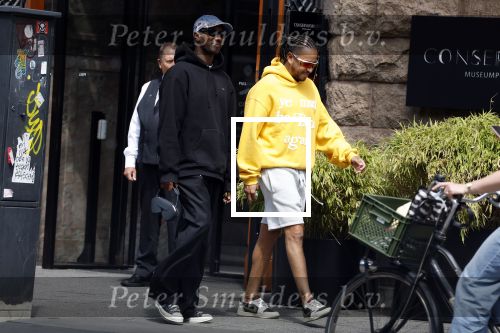 Amsterdam 18 juli 2023
Rapper Dio met een vriend in Amsterdam zuid.