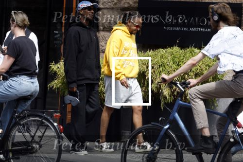 Amsterdam 18 juli 2023
Rapper Dio met een vriend in Amsterdam zuid.