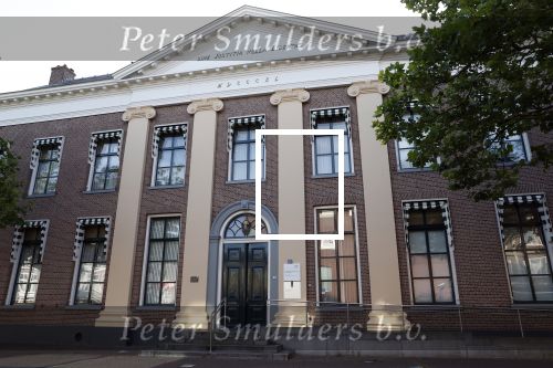 Assen 25 juli 2023
Rechtszaak Thijs Romer in de rechtbank van Assen Zijn moeder vader  Peter Romer en stiefmoeder kwamen met hem mee. Zijn advocaat is Wikke Monster