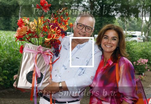 Holten 29 juni 2023
25 jaar Rooftop studio\'s van Edwin v Hoevelaak .
Riny Schreienberg met partner
