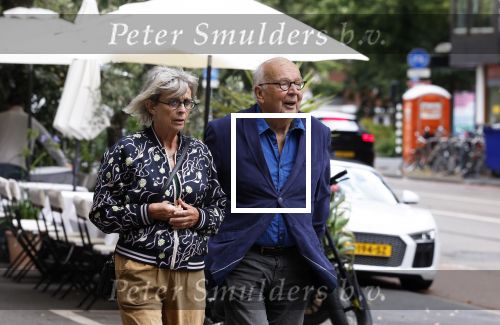 Amsterdam 16 juli 2023
Rob v d Meeberg met zijn vrouw in Amsterdam zuid.