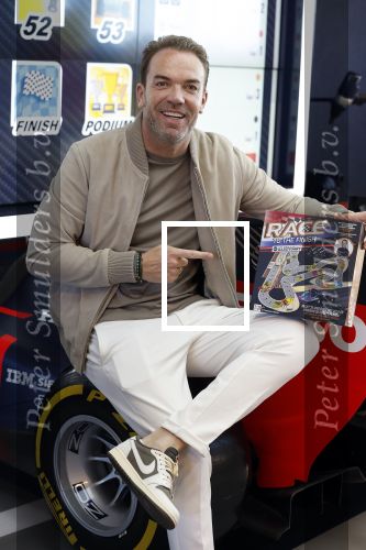 Zandvoort 6 juli 2023
Presentatie Formule 1 F1 spel van Robert Doornbos en Chantal Bles in de box van Redbull op circuitpark Zandvoort.