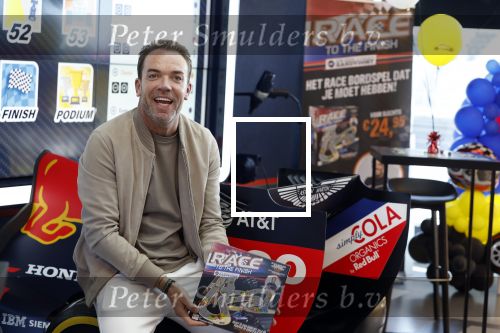 Zandvoort 6 juli 2023
Presentatie Formule 1 F1 spel van Robert Doornbos en Chantal Bles in de box van Redbull op circuitpark Zandvoort.