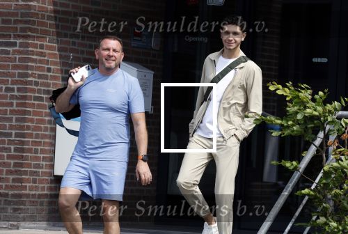 Amstelveen 4 juli 2023
Robert leroy en zijn zoon Joshua gaan samen sporten in Amstelveen.