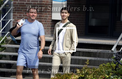 Amstelveen 4 juli 2023
Robert leroy en zijn zoon Joshua gaan samen sporten in Amstelveen.