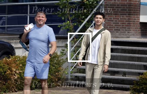 Amstelveen 4 juli 2023
Robert leroy en zijn zoon Joshua gaan samen sporten in Amstelveen.