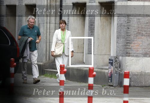 Amsterdam 22 juli 2023
Tom Egbers en zijn vrouw Janke Dekker winkelend in Amsterdam zuid. Ze waren oa bij Suit supply en de Joffers.