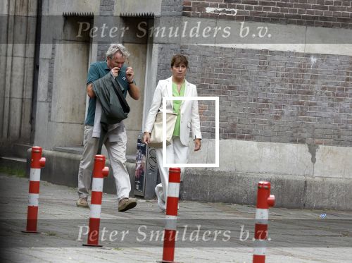 Amsterdam 22 juli 2023
Tom Egbers en zijn vrouw Janke Dekker winkelend in Amsterdam zuid. Ze waren oa bij Suit supply en de Joffers.